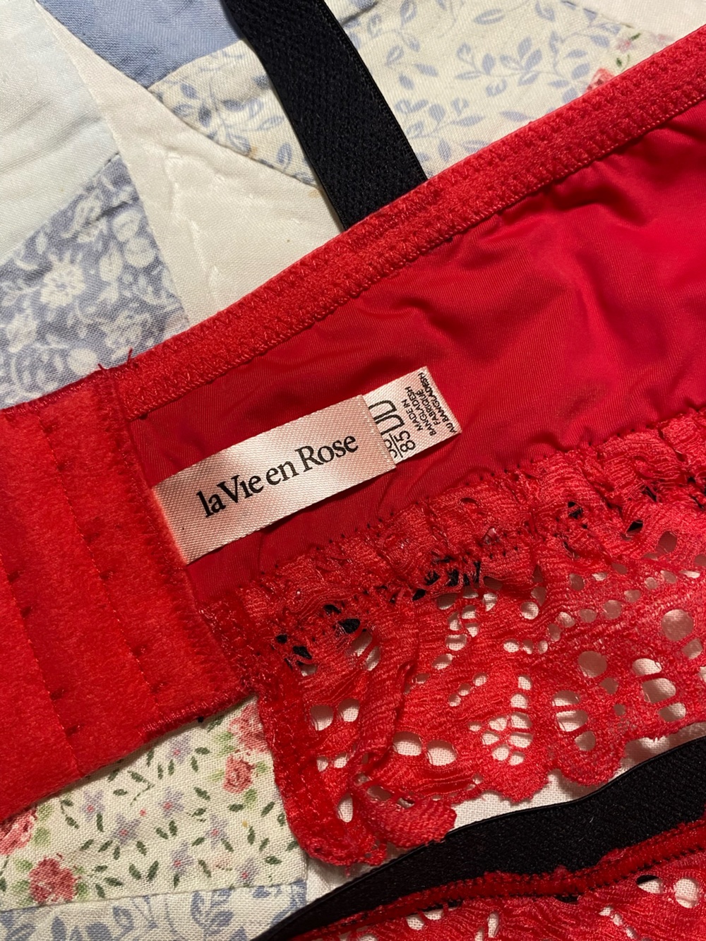 LA VIE EN ROSE set - Picture 4 of 5